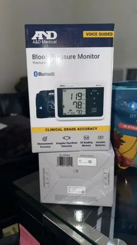 A D 093764604515 A&d Medical Upper Arm Blood Pressure Monitor