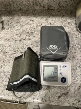 A&d Medical 093764603471 Blood Pressure Machine With Wide Range Upper Arm Cuff