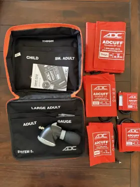 Adc 740-or American Diagnostic Corporation System 5 Multicuff Blood Pressure Kit