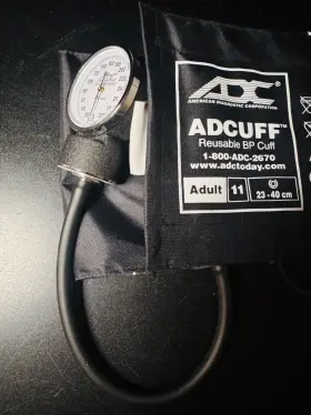 760rb Adc American Diagnostics Corporation Blood Pressure Cuff Adult 23-40cm Bp