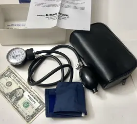 E6095 Alliance Precision Series Adjustable Aneroid Sphygmomanometer Infant Blood Pressure