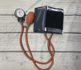 78zm0vyqvj5jp4zm American Diagnostic Corporation Adc 720 Diagnostix Pocket Sphyg Adult Royal Blue