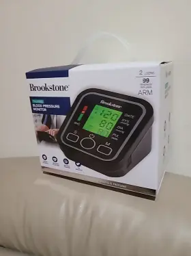Bk8034 Brookstone Talking Upper Arm Led Display Blood Pressure Monitor