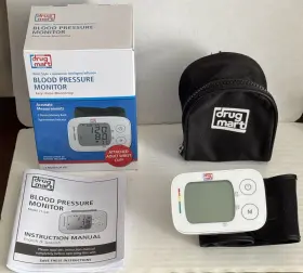 71-541 Drug Mart Used Automatic Digital Blood Pressure Monitor Adult Wrist Cuff Vgc