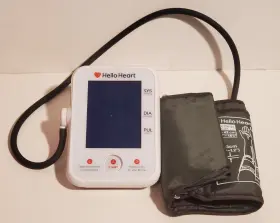 Hello Heart 682891390592 Battery Operated Digital Blood Pressure Monitor Home Use Device