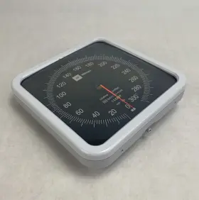 Ce0297 Hillrom Sphygmomanometer Light Grey No Mount