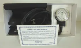 Imco 9072-110-021 Elite Deluxe Aneroid Sphygmomanometer Blk Nylon Cuff - Adult / Ln