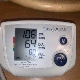 Us-767h Lifesource Ua-767h One Step Auto-inflation Blood Pressure Monitor Medium Cuff