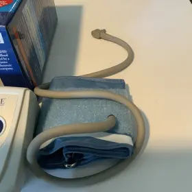 Ua-767pvs Lifesource A&d Medical Blood Pressure Monitor Small Cuff - And #3