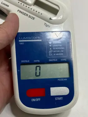 1083n Lumiscope 1083 Digitronic Finger Blood Pressure Bp Monitor Works - A6 #2