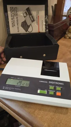 1091 Lumiscope Auto-inflation Digital Blood Pressure Monitor With Printer Working