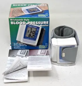 Mf-78 Mark Of Fitness Model Wristwatch Style Blood Pressure Monitor Works Japan