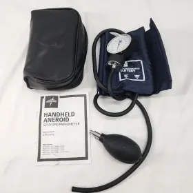 34579800 Medline Blood Pressure Cuff Aneroid Sphygmomanometer