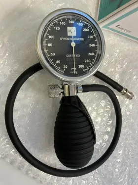 Medline 888277656737 Handheld Palm Aneroid With Hp Connector - Mdsaneroidhp Manometer #2