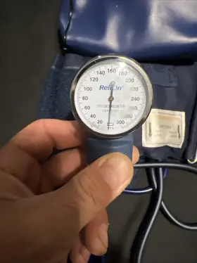 9410 Medline Premier Handheld Aneroid Sphygmomanometer Adult Blood Pressure Monitor #2