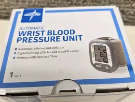 Mds4003 Medline Automatic Wrist Blood Pressure Monitor Large Display #2