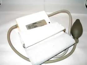 412crel Omron Manual Inflation Auto Deflation Blood Pressure Monitor #3
