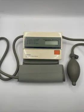 Hem-413c Omron 413c Portable Blood Pressure Monitor With Case And Manual. 9v Battery #2