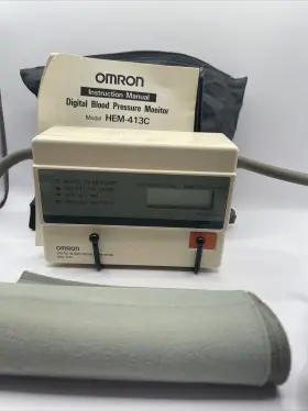 Hem-413c Omron 413c Portable Blood Pressure Monitor With Case And Manual. 9v Battery