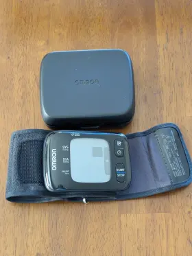 6231t Omron Blood Pressure Monitor For Wrist - Intellisense Hem 7 Series #3