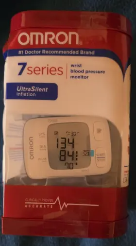 Bp6352 Omron Blood Pressure Monitor 7 Series Wrist Cuff With Case New