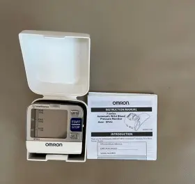 Hem-6052-z Omron Bp652 Automatic Wrist Blood Pressure Monitor