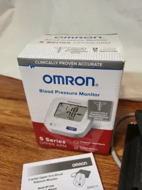 Bp7200 Omron 5 Series Upper Arm Blood Pressure Monitor #2