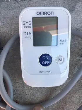 Hem-4030 Omron Home Blood Pressure Monitor White With Cuff Battery Powered Works #2