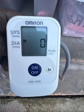 Hem-4030 Omron Home Blood Pressure Monitor White With Cuff Battery Powered Works