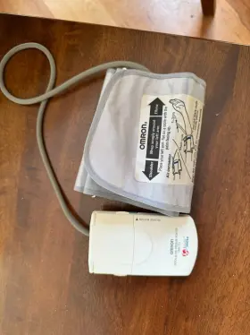 Hem-751 Omron Intelli Sense Digital Blood Pressure Monitor Model #2