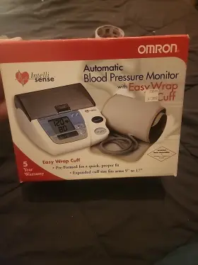 Omron Hem-773acbx Blood Pressure Monitor With Easy Wrap Cuff Rev. Intelli Sense