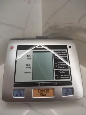 3122s Panasonic Upper Arm Blood Pressure Monitor Ew