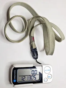 Kd-7962 Provata Pedometer With Clip Step Counter And New Battery Tested Working