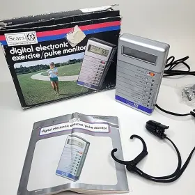 29152 Sears Roebuck & Co Vintage Digital Electronic Exercise Pulse Monitor Rare Not Working