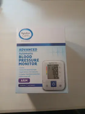 Signature Care 321130136613 Advanced Auto Blood Pressure Monitor For Arm - New Sealed