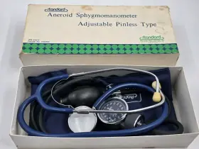 040900 Standard Aneroid Sphygmomanometer Adult Manual Blood Pressure Monitor Cuff With Stethoscope