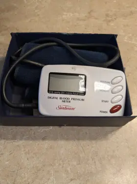 7652 Sunbeam Vintage Digital Blood Pressure Meter - Model