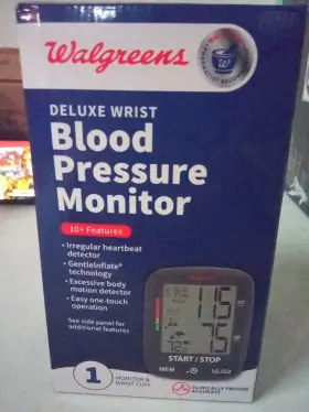 Walgreens 311917132938 New-open-box Tested Deluxe Wrist Blood Pressure Monitor 10 Features