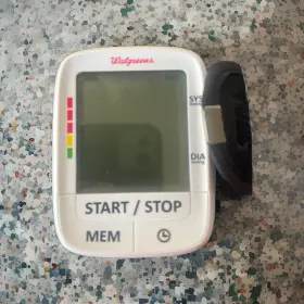 Walgreens 311917206998 Auto Wrist Blood Pressure Monitor - Used