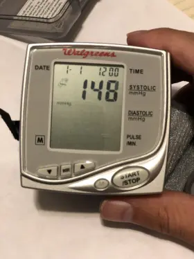 Ssn-414w Walgreens Ssn-313w Deluxe Digital Wrist Blood Pressure/pulse Monitor - Model C