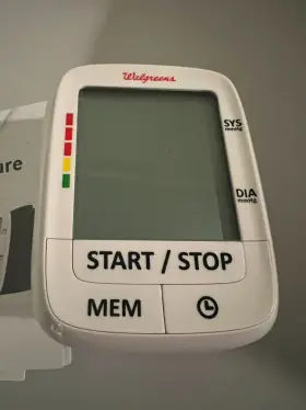 Wgnbpw-200a Walgreens Wgnbpw-200 Auto Wrist Blood Pressure Monitor Model -with Instructions #2
