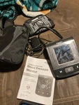 Equate 8000 Series Premium Upper Arm Blood Pressure Monitor - Black Works Tested. Fixed Price $14.99.