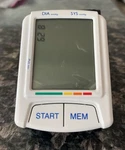 Veridian Automatic Digital Blood Pressure Wrist Monitor Model 01-540 No Box. Fixed Price $18.00.