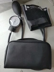 Aneroid Sphygmomanometer Manual Blood Pressure Monitor Checker Bp Cuff Gauge Kit. Fixed Price $24.90.