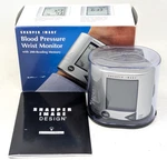 Vintage Sharper Image Blood Pressure Wrist Monitor 200 Reading Memory 803. Fixed Price $16.99.