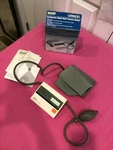 Vintage Omron Oscillometric Digital Blood Pressure Monitor. Fixed Price $20.00.