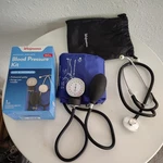 Walgreens Manual Inflate Blood Pressure Kit 3-PIECES New Box 937063. Fixed Price $14.99.