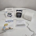 Mbupai CK-W355 White Electronic Wrist Blood Pressure Monitor Manual. Fixed Price $9.87.
