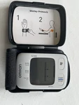 Omron BP652 Wrist Blood Pressure Monitor Intellisense Automatic W/case *tested*. Fixed Price $25.00.