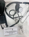 Lumiscope Professional Blood Pressure Kit 100-040 With Case. Fixed Price $24.99.